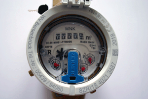 Zählwerk und Anzeigen einer Wasseruhr