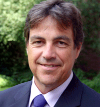 Portraitfoto von Geschäftsführer Ralf-Erik Schaffert.